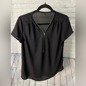 SHEIN LUNE Zip Half Placket Solid Top